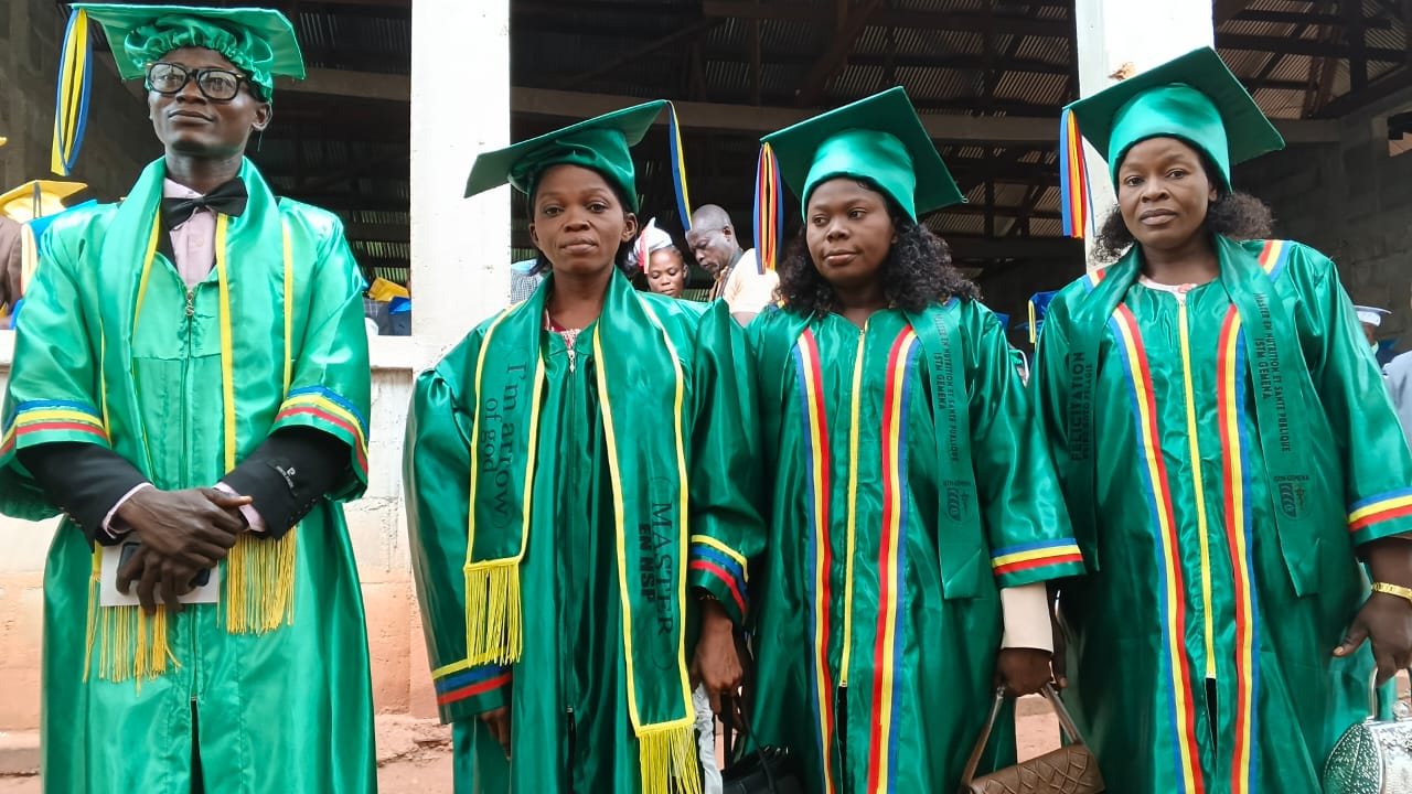 Sud-Ubangi : les établissements supérieurs célèbrent la collation des grades et la fin de l’année académique 2025-2026
