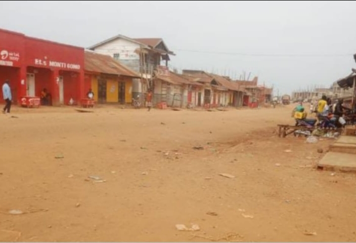 Ituri : fin des journées « ville morte » à Babila Babombi, l’incivisme fiscal maintenu contre les ADF