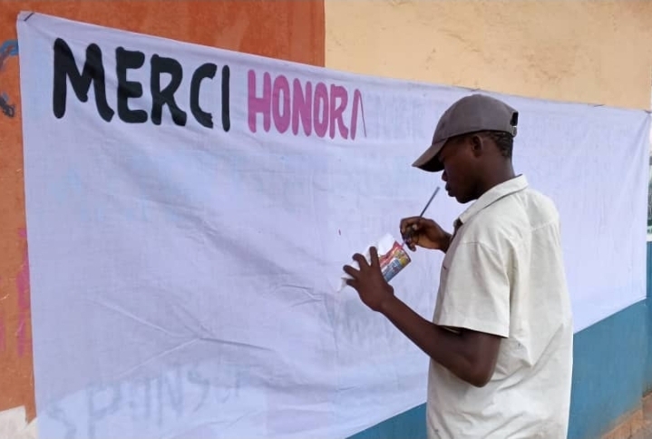 Gemena : entre passion et survie, des jeunes choisissent le métier de peintre
